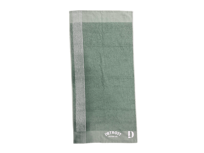 CLASSIC CADDY GOLF TOWEL 22" x 44"